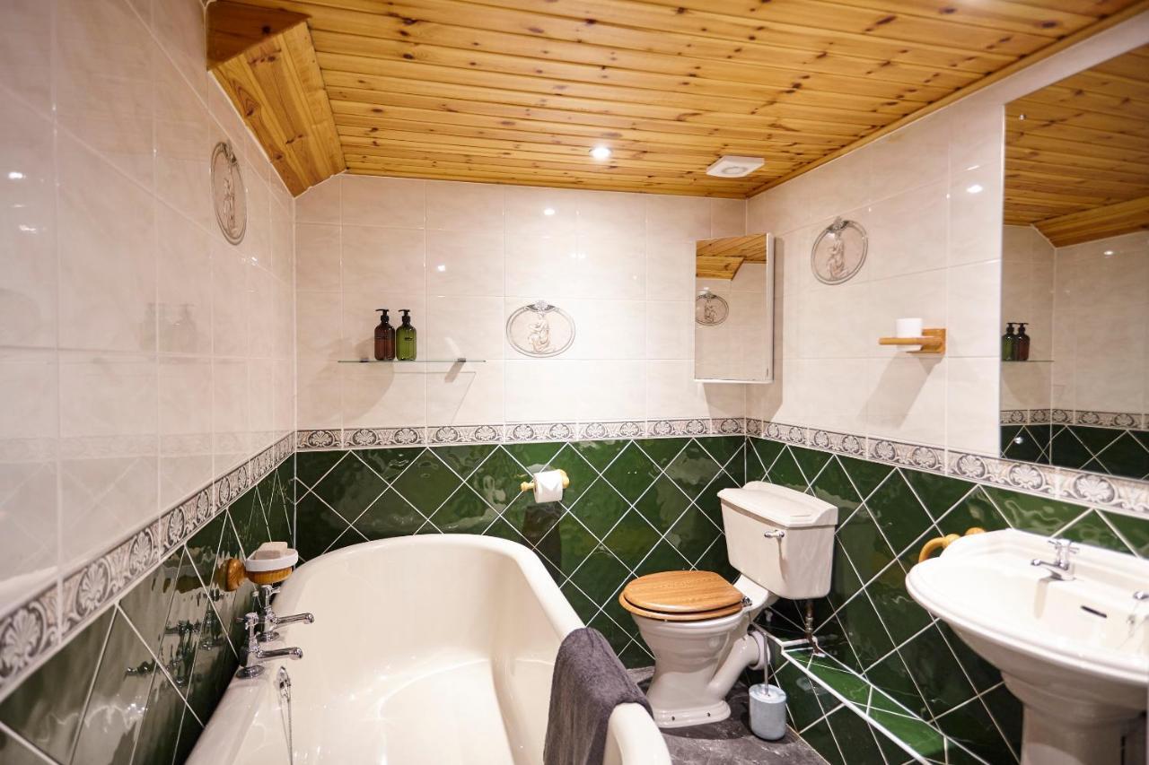 Stylish Private Flat Near St. Andrews Golf Course Apartman Cupar Kültér fotó