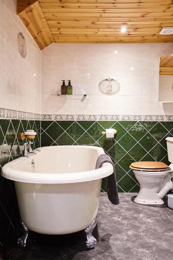 Stylish Private Flat Near St. Andrews Golf Course Apartman Cupar Kültér fotó